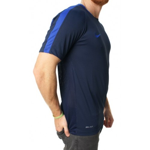 Футболка Nike