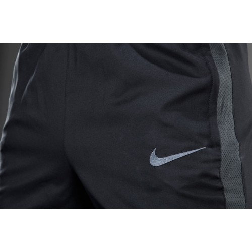 Спортивный костюм Nike